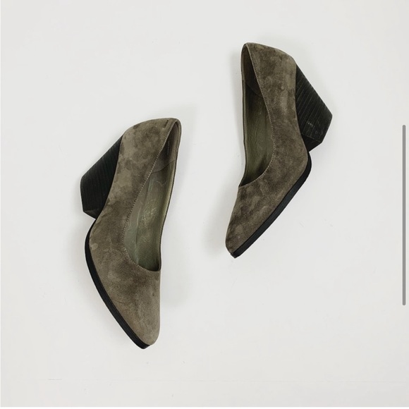 Eileen Fisher Hawk Suede Wedge Heels - Picture 6 of 6